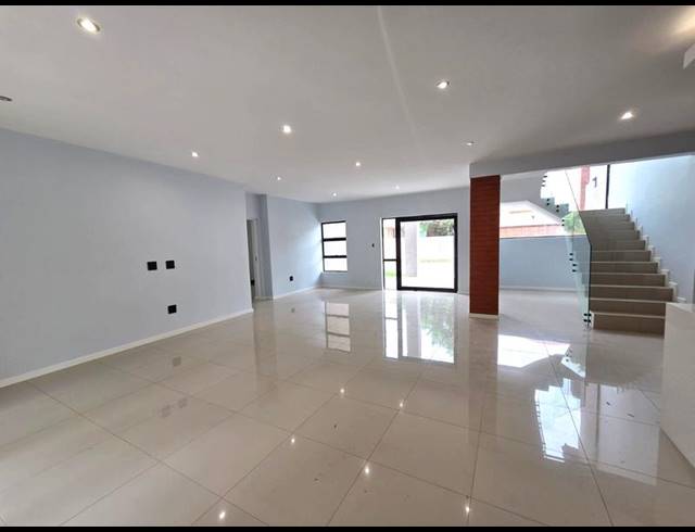 4 BEDROOM HOUSE FOR SALE IN MELODIE